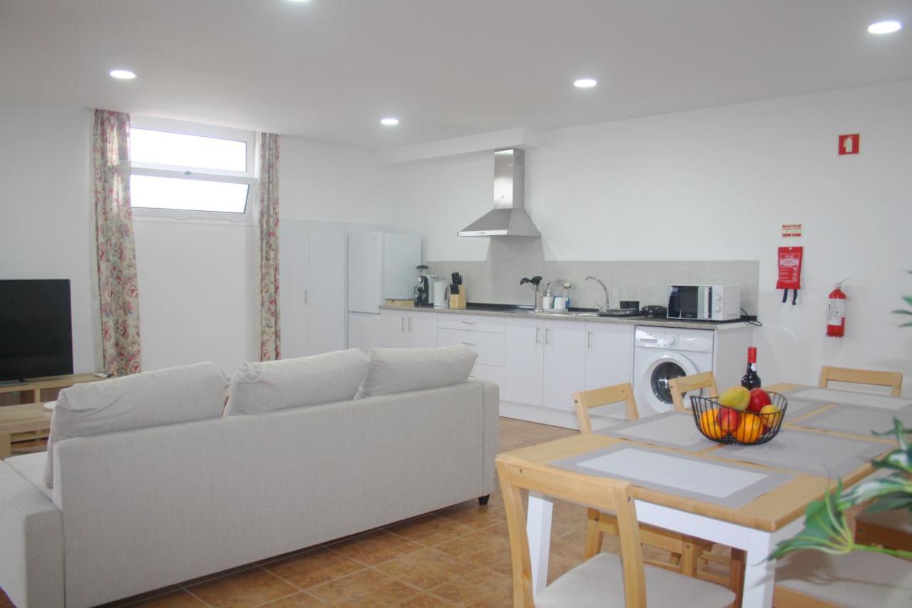 Lugar Dos Louros 2 Apartment Estreito Da Calheta Exterior photo